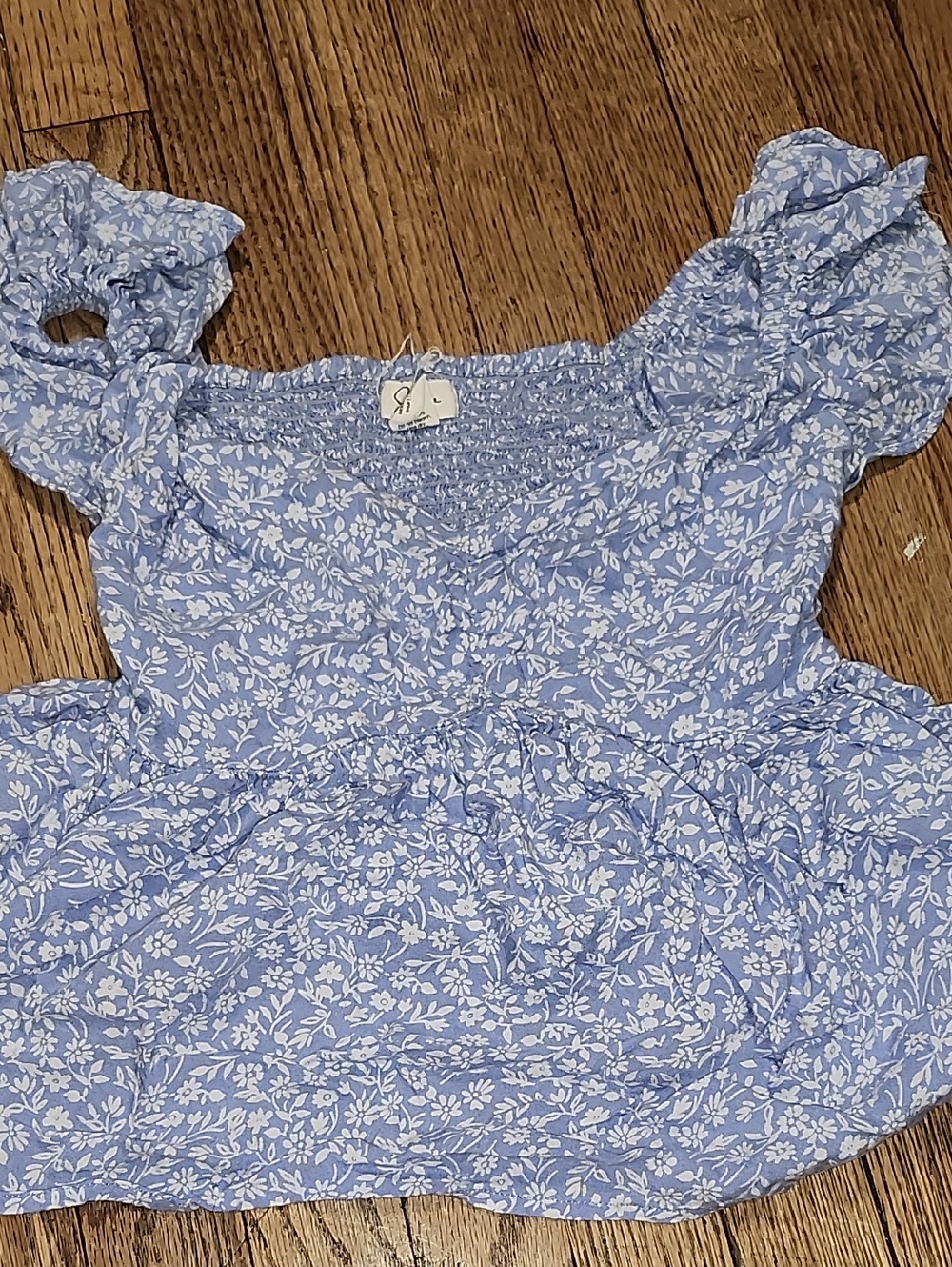 Light Blue Floral Smocked Crop Top with Puff Sleeves